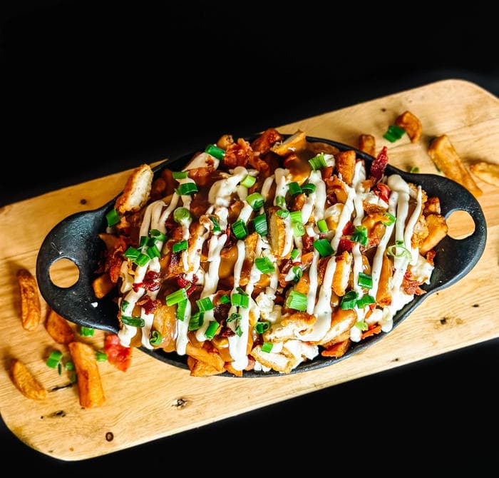 Poutine poulet ranch bacon