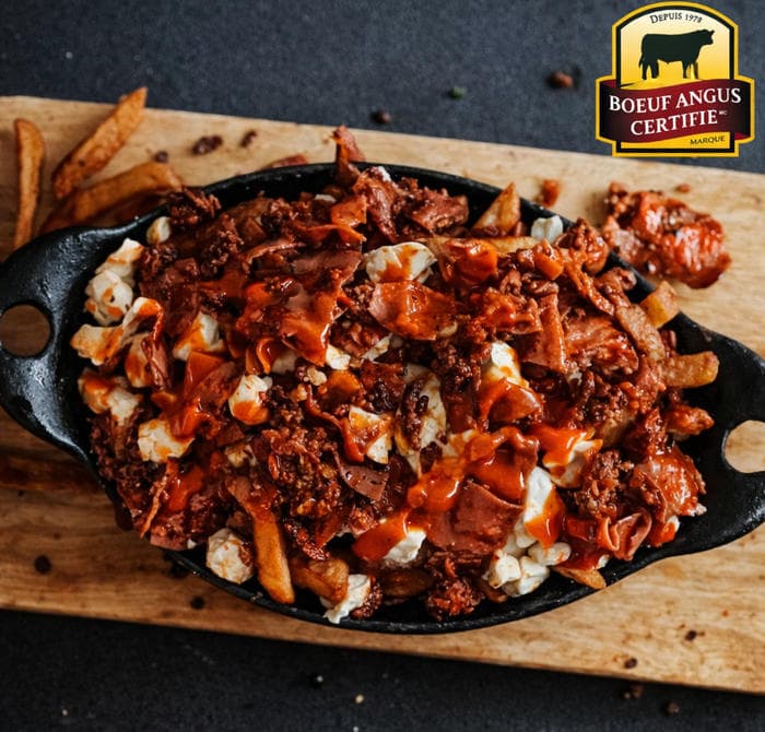 POUTINE CARNIVORE 2 POUR 1