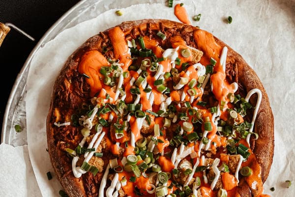 Pizza Buffalo - Frite incluse (à partir du format petite)